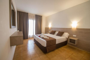 Отель Hotel Hipica Park  Castell-Platja d’Aro